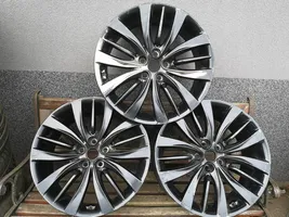 Hyundai Genesis R19 alloy rim 