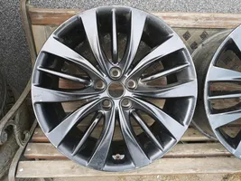 Hyundai Genesis R19 alloy rim 