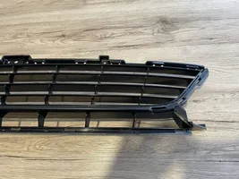 Renault Megane III Grille calandre de capot 622547366R