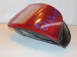 Mitsubishi Colt Lampy tylnej klapy bagażnika MR221880