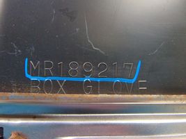 Mitsubishi Colt Glove box set MR189217