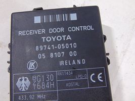 Toyota Avensis T220 Centrinio užrakto valdymo blokas 8974105010