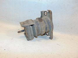 Nissan Pathfinder R51 Supporto di montaggio del motore 11220EB300