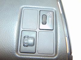 Toyota RAV 4 (XA30) Un conjunto de interruptores 8415252080