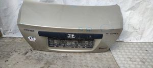 Hyundai Elantra Tylna klapa bagażnika 692002D590