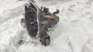 Mazda Demio Manuaalinen 5-portainen vaihdelaatikko F5D217111A