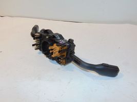 Audi A4 S4 B5 8D Leva/interruttore dell’indicatore di direzione e tergicristallo 4D0953513C