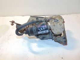 Opel Omega B2 Ilmajousituksen kompressoripumppu 22153583