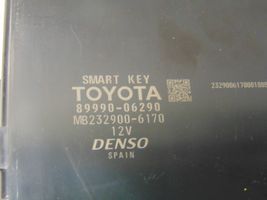 Toyota Camry VIII XV70  Module de contrôle sans clé Go 8999006290