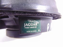 Jaguar XK - XKR Garsiakalbis (-iai) priekinėse duryse C2P10200