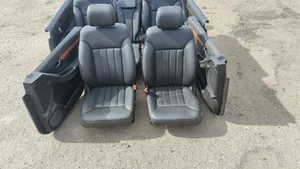 Mercedes-Benz R W251 Conjunto de molduras de la puertas y los asientos 