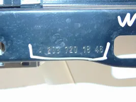 Mercedes-Benz C W203 Priekinio el. lango pakėlimo mechanizmo komplektas A2037201646