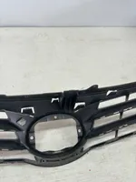 Toyota Avensis T270 Griglia superiore del radiatore paraurti anteriore 5310105040