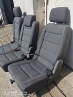 Volkswagen Touran I Second row seats 