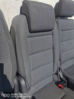 Volkswagen Touran I Second row seats 