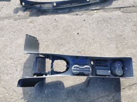 Volkswagen Caddy Center console 