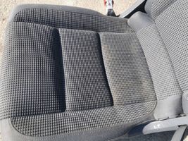 Volkswagen Touran I Juego del asiento 