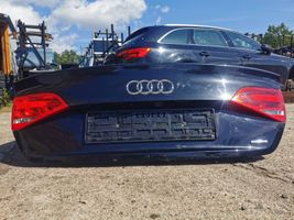 Audi A4 S4 B8 8K Tylna klapa bagażnika 