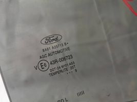 Ford Fiesta Vitre de fenêtre porte arrière 