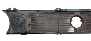 Volkswagen Golf I Grille de calandre avant 171853653D