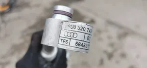 Audi Q3 8U Wąż / Przewód klimatyzacji A/C 8U0820743C