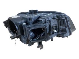 Audi A4 S4 B8 8K Lampa przednia 8K0941003C