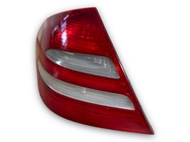 Mercedes-Benz E W211 Luci posteriori A2118200364