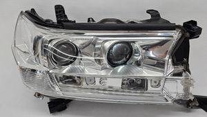 Toyota Land Cruiser (J200) Lampa przednia TOYOTA LAND CRUISER 200 L