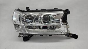 Toyota Land Cruiser (J200) Lampa przednia TOYOTA LAND CRUISER 200 L