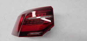 Volkswagen Golf VIII Luci posteriori 5H0945207A