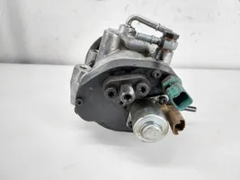 Renault Fluence Fuel injection high pressure pump 28237290