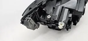 Mercedes-Benz GLA H247 Lampa przednia A2479063505