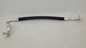 Volvo XC40 Air conditioning (A/C) pipe/hose 31694876