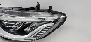 Mercedes-Benz Sprinter W907 W910 Lampa przednia A9109067100