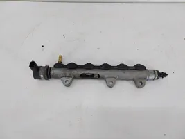 Renault Trafic II (X83) Injecteur de carburant 0445115007