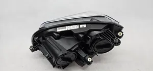 Mercedes-Benz GLK (X204) Lampa przednia A2048201039