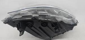 Mercedes-Benz Sprinter W907 W910 Lampa przednia A9109065700