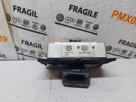 Volkswagen PASSAT B6 Convertisseur / inversion de tension inverseur 3C0907135C