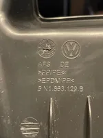 Volkswagen Tiguan Ohjauspyörän verhoilu 5N1863129B