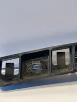 Fiat 500L Support de montage de pare-chocs avant 52056409
