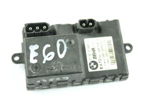 BMW 5 E60 E61 Salona mazā radiatora ventilatora relejs 6948422