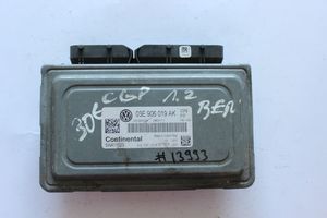 Volkswagen Polo V 6R Sterownik / Moduł ECU 03E906019AK