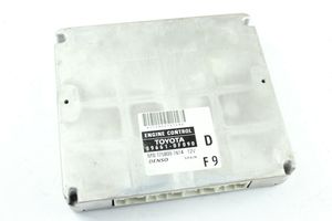 Toyota Corolla E120 E130 Sterownik / Moduł ECU 896610F090