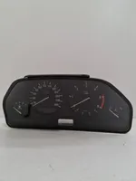 BMW 5 E34 Compteur de vitesse tableau de bord 8361119