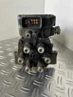 Volkswagen PASSAT B5.5 Pompa ad alta pressione dell’impianto di iniezione 059130106C
