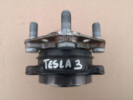 Tesla Model 3 Łożysko kulkowe koła osi tylnej 104412300B