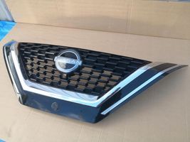 Nissan Qashqai J12 Grille calandre supérieure de pare-chocs avant 623106UA     BAX