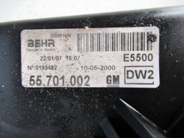 Opel Corsa D Jäähdyttimen jäähdytinpuhallin 55701002