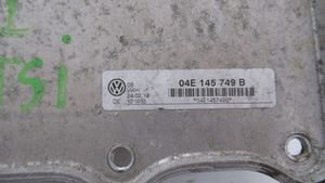 Volkswagen Golf VII Chłodnica powietrza doładowującego / Intercooler 04E145749B