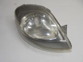 Opel Vivaro Headlight/headlamp 7700311372